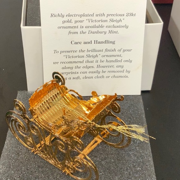 2004 23kt gold Victorian sleigh orn - Picture 3 of 3